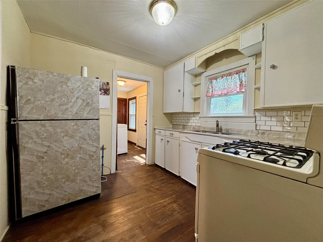 Photo of 1017 W Austin Street