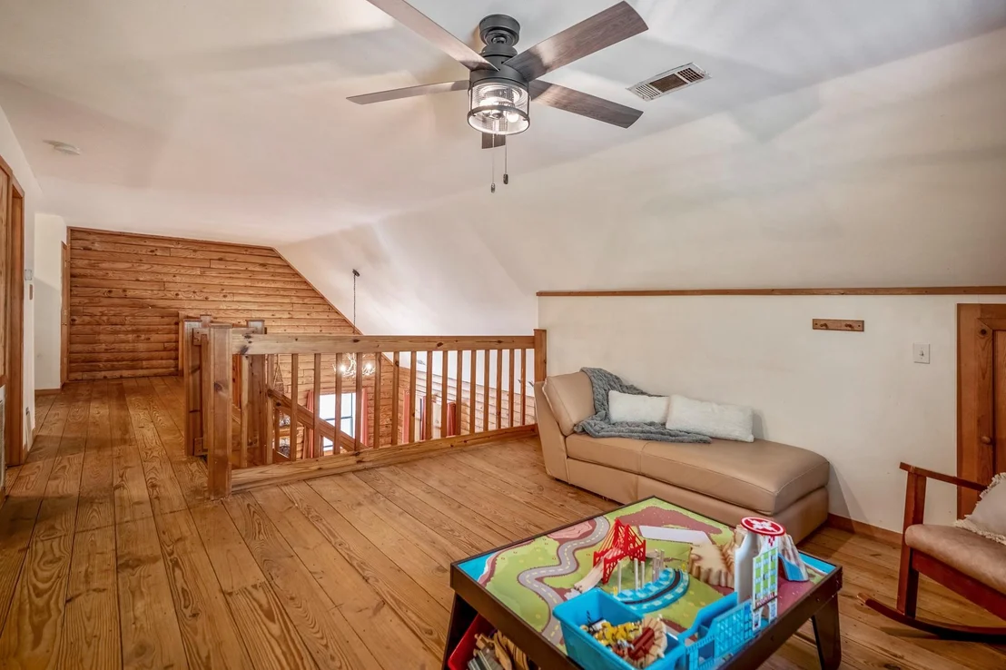 Photo of 31370 Lazy Ridge Road