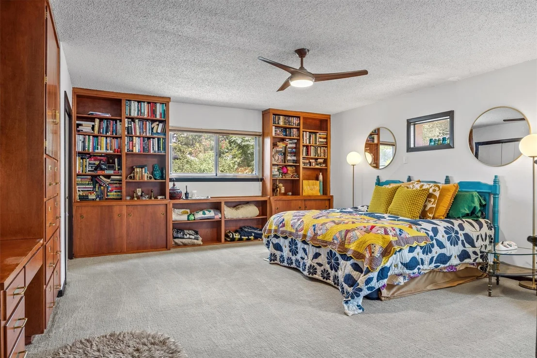 Photo of 3304 Whitepine Drive