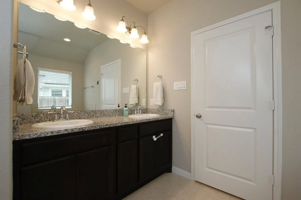Photo of 2339 Hagerman Road