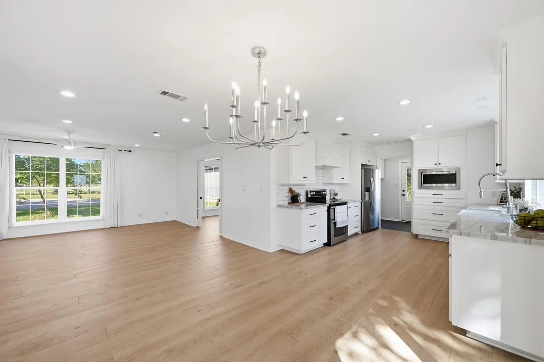 Photo of 15104 Marek Lane