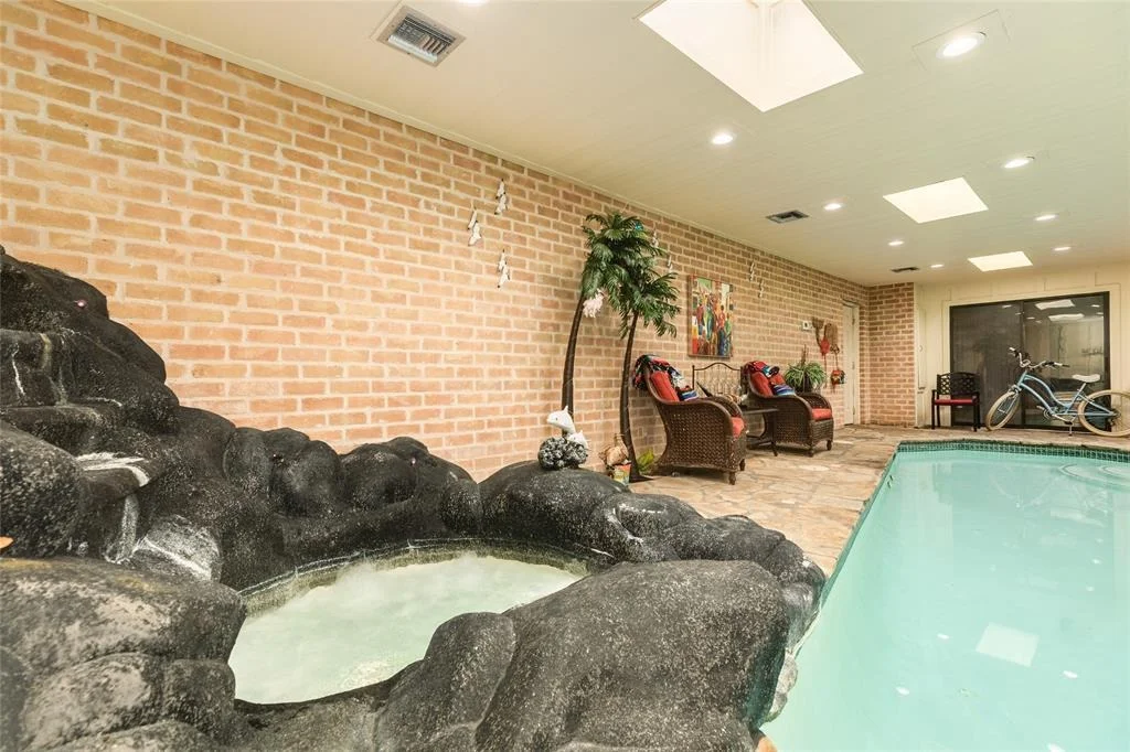 Photo of 38 Adler Circle