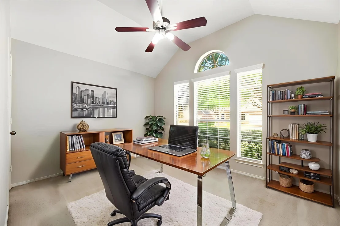 Photo of 25626 Lockspur Drive