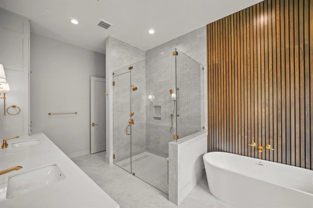 Photo of 1222 Glourie Drive