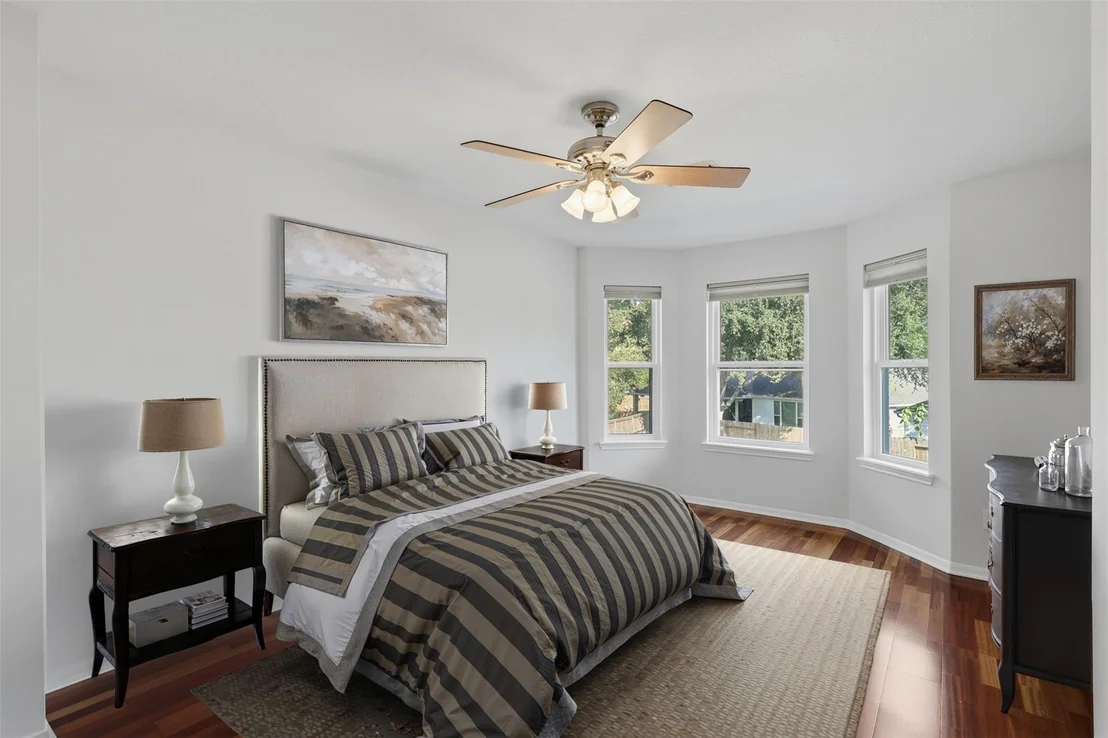 Photo of 1909 Harbour Cove Drive