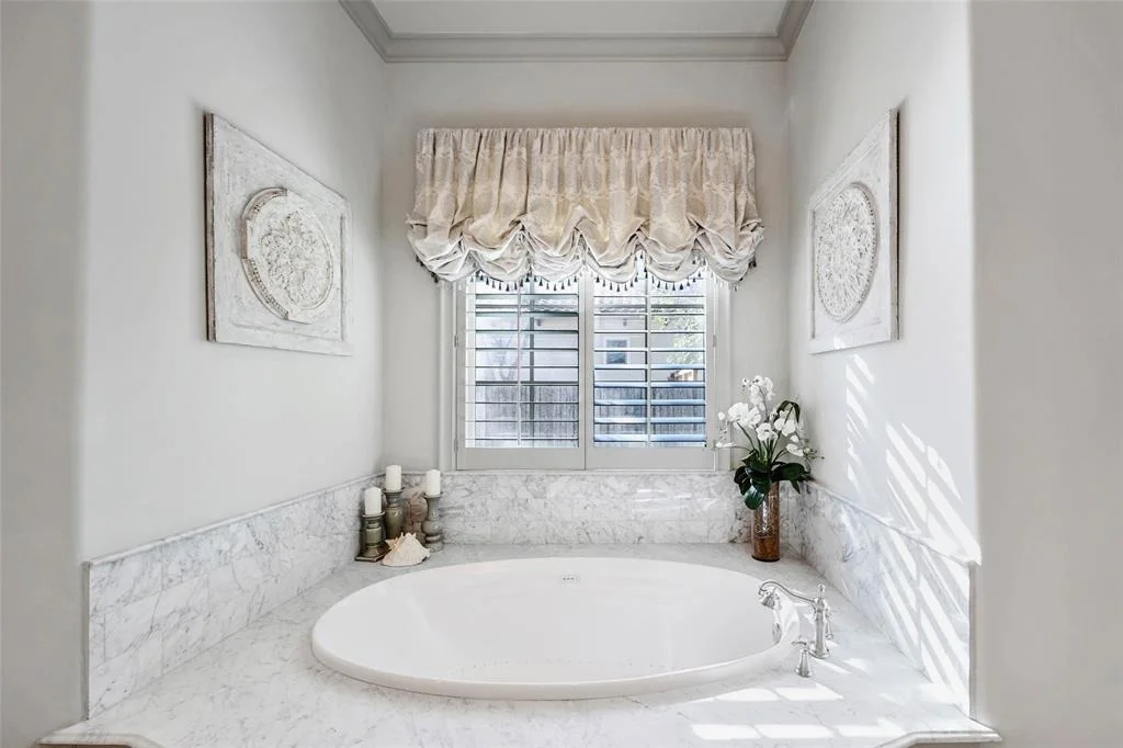 Photo of 306 Rainier Drive