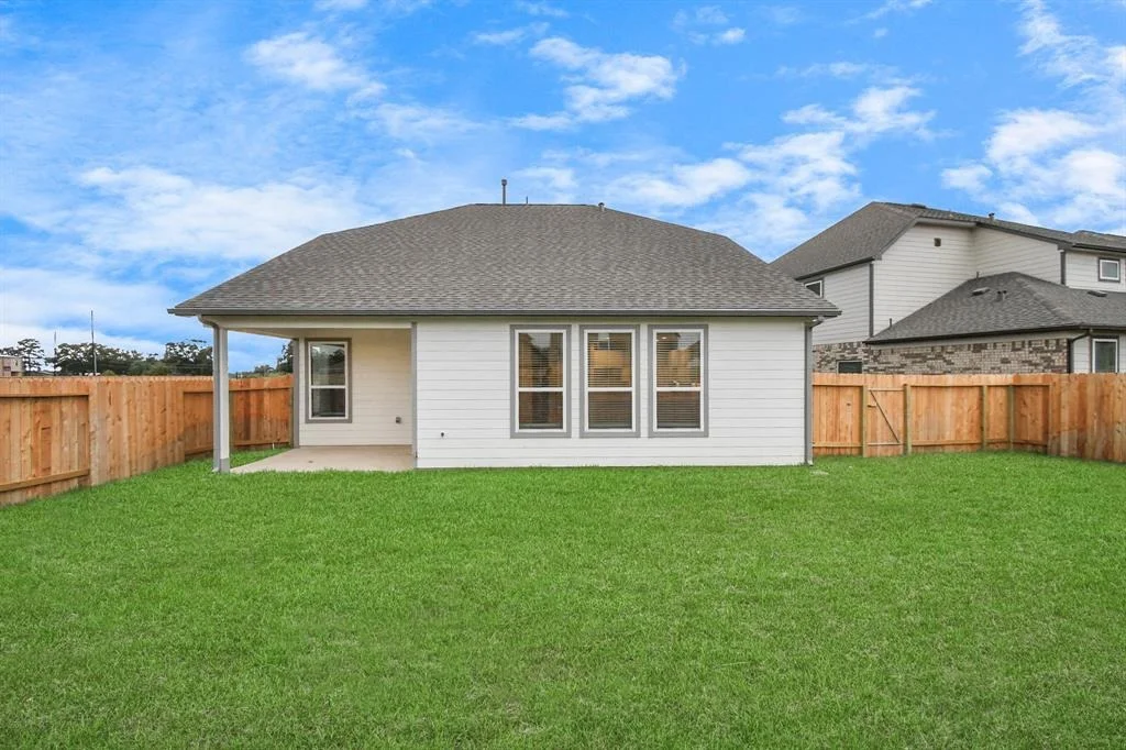 Photo of 15815 Walnut Leaf Lane
