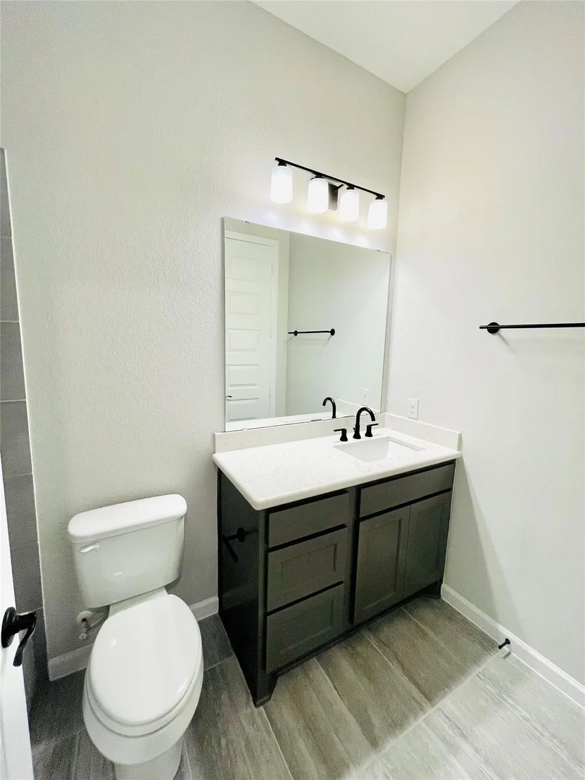 Photo of 669 Cape Capri Drive