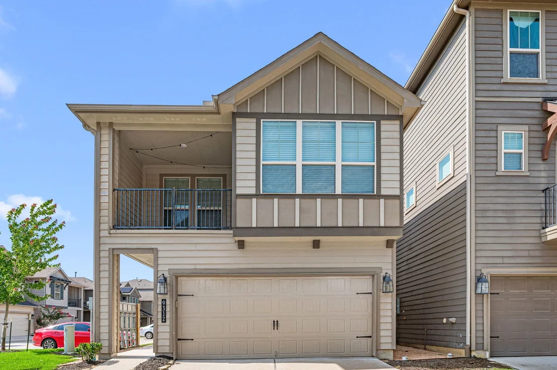 Photo of 9312 Bauer Vista Drive