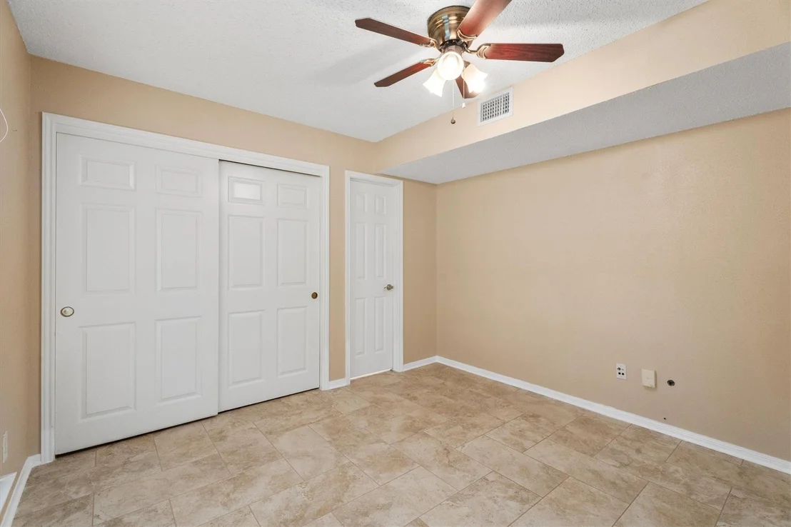 Photo of 6907 Five Forks Drive