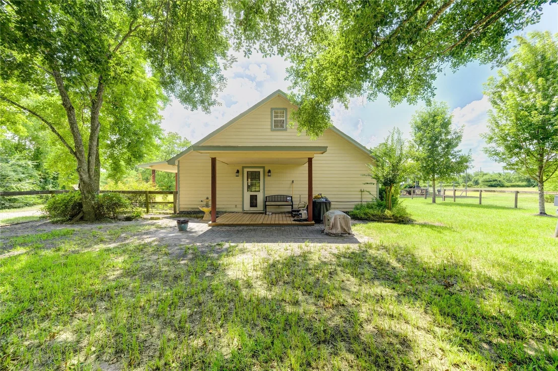Photo of 922 Agg Road