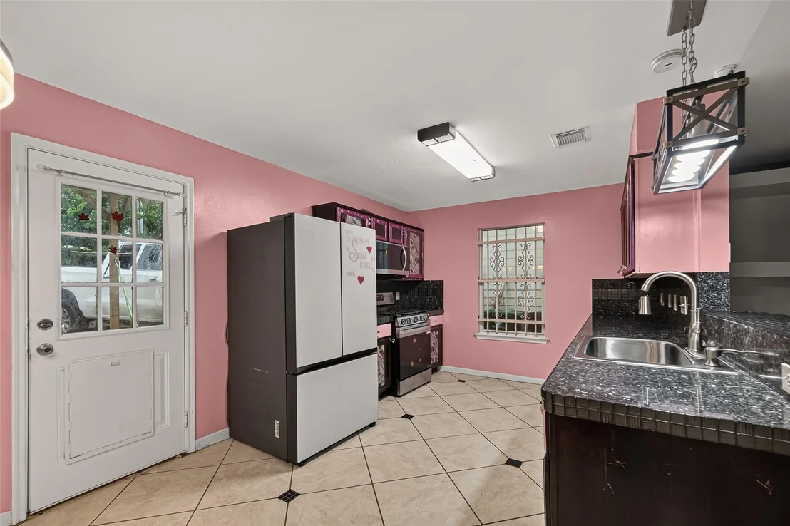 Photo of 10830 Tallow Briar