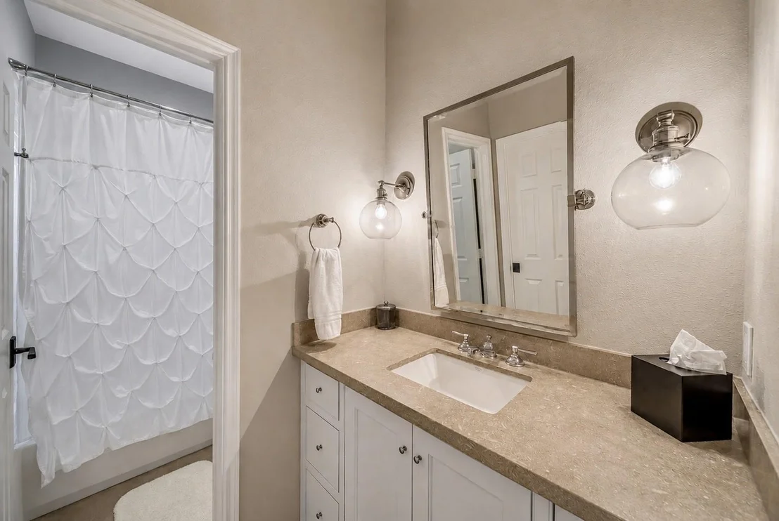 Photo of 318 Bayshore Drive