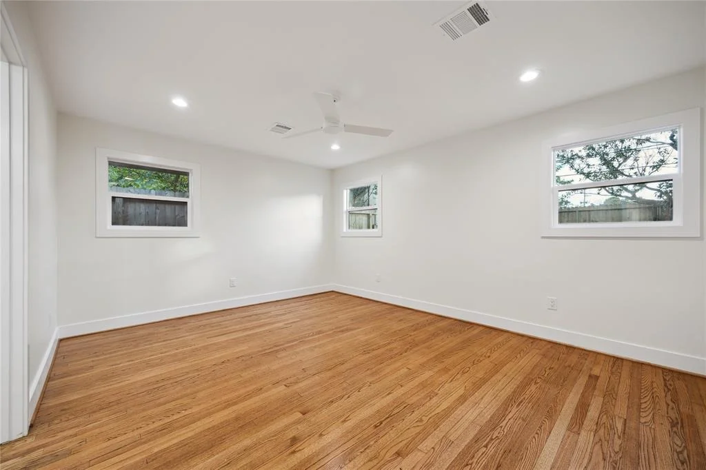 Photo of 12119 Tara Drive