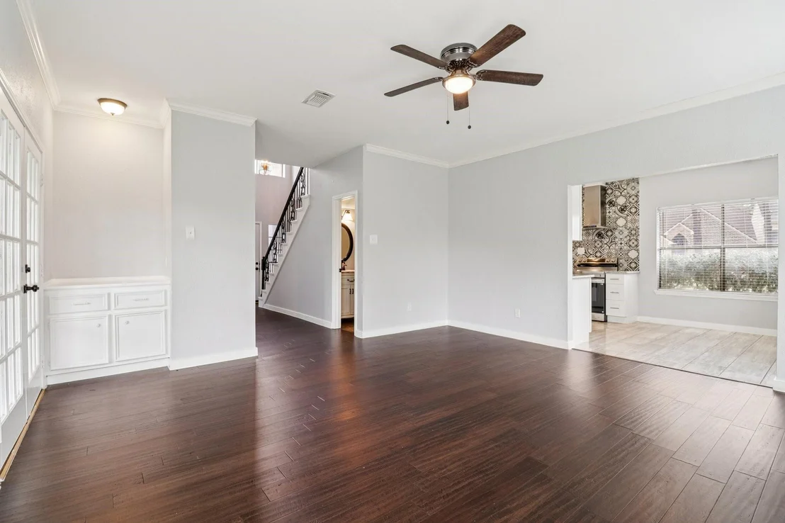 Photo of 8003 Oceanside Drive