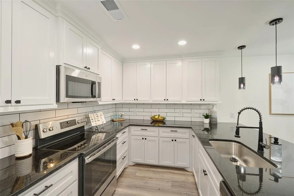 Photo of 2514 Blackjack Oak Place
