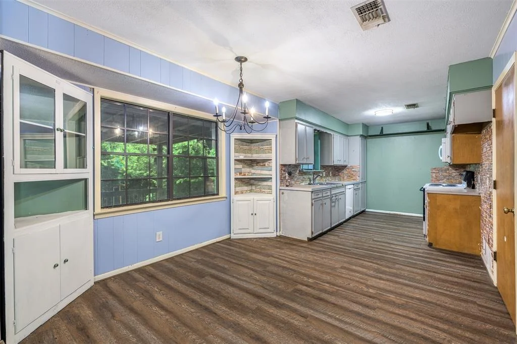Photo of 1108 Hollis Drive