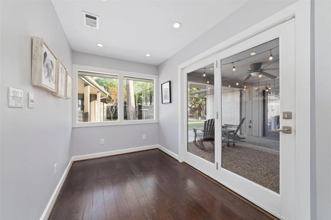 Photo of 10034 Bordley Drive