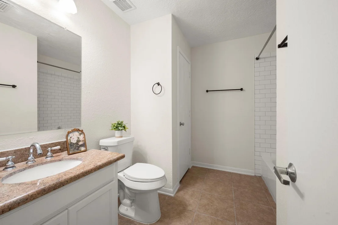 Photo of 3602 Fuller Bluff Drive