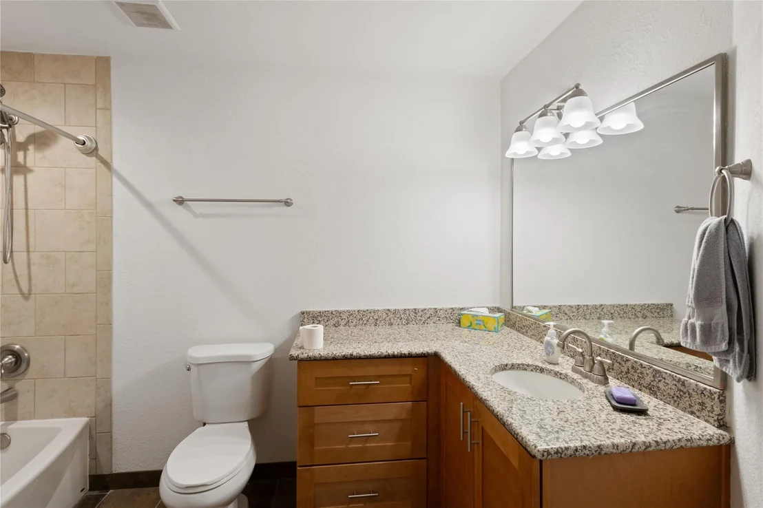 Photo of 217 Wellwood Lane