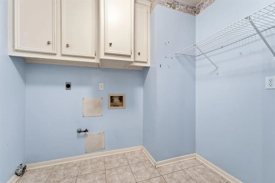 Photo of 7807 Mayglen Lane