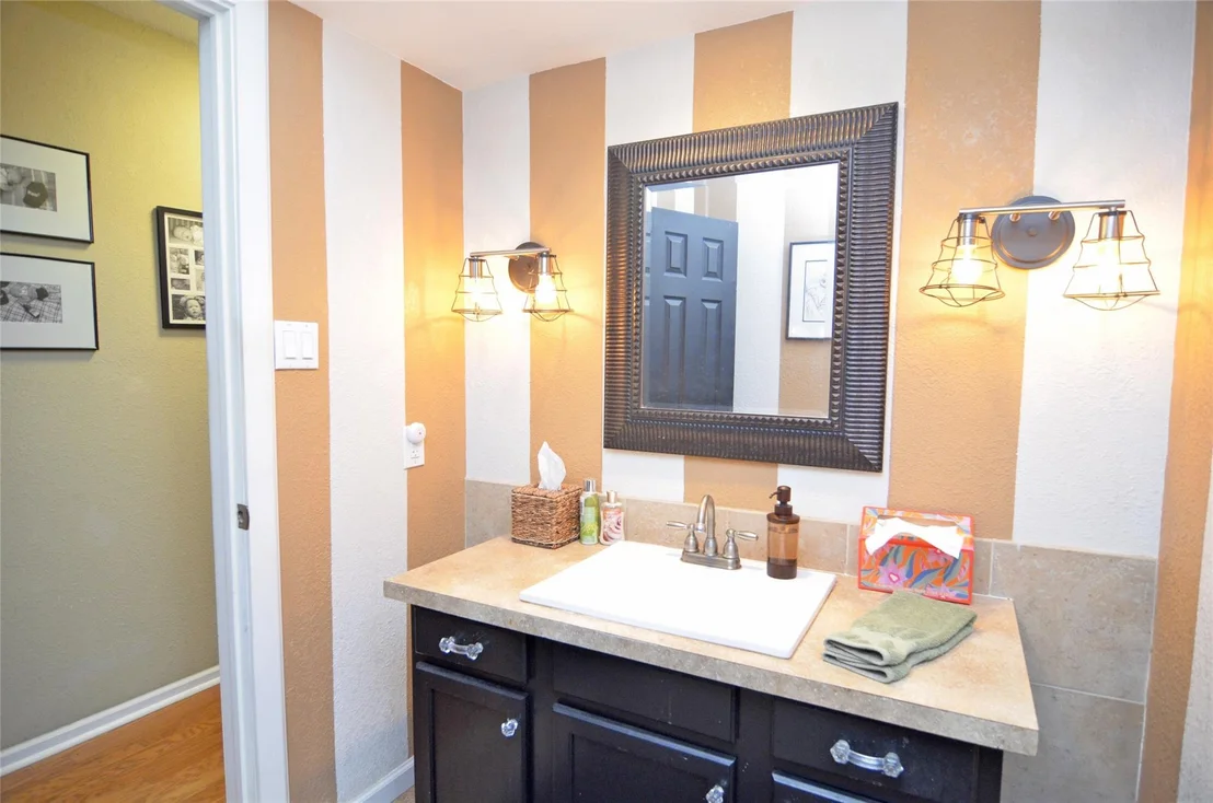 Photo of 4247 Crownwood Drive
