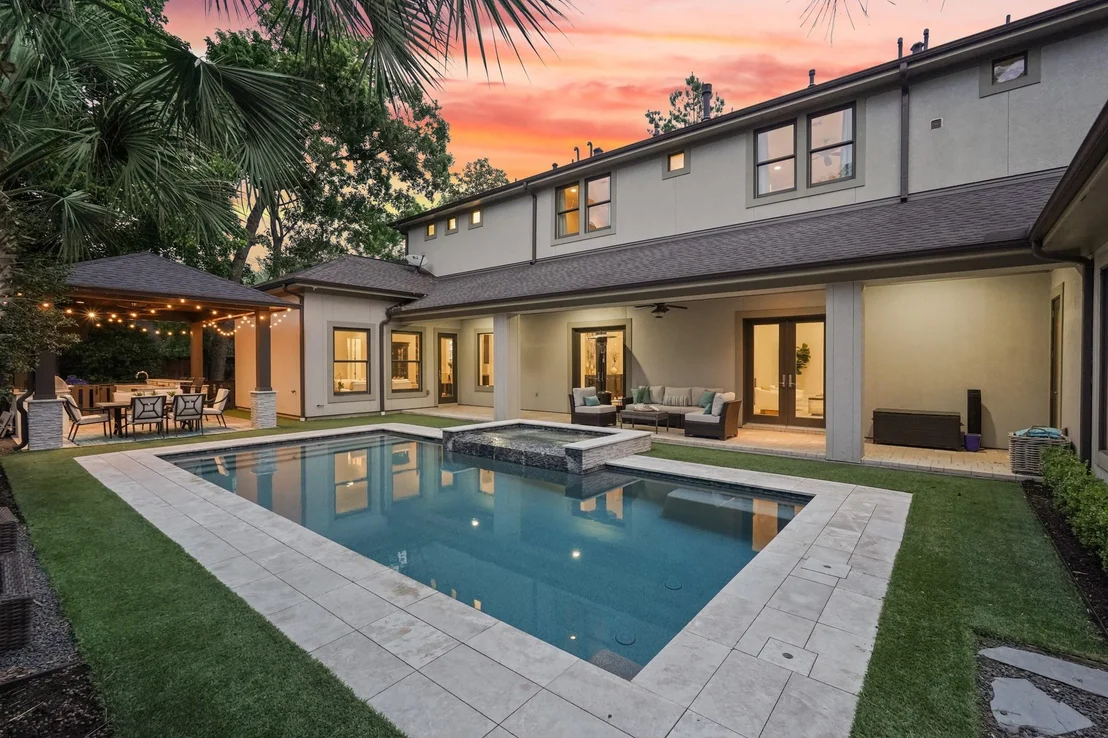 Photo of 711 Timber Hill Drive