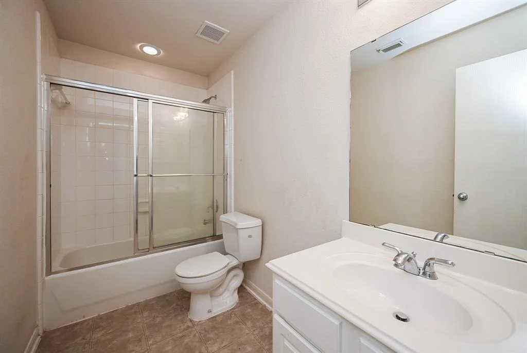 Photo of 29407 Legends Hill Drive