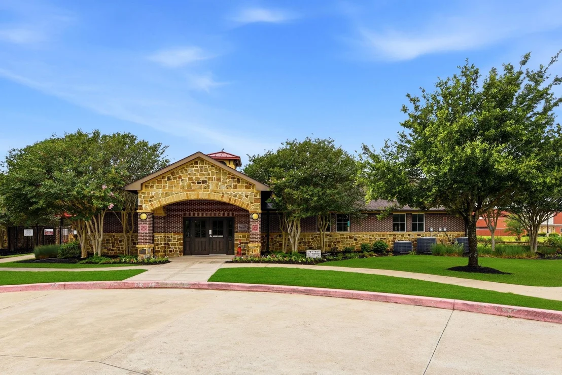 Photo of 4631 Stolz Trail