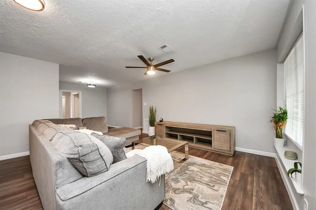 Photo of 3111 Tanglebriar Drive