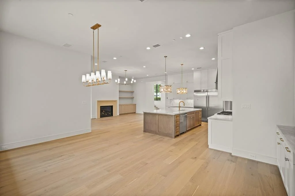 Photo of 1222 Glourie Drive