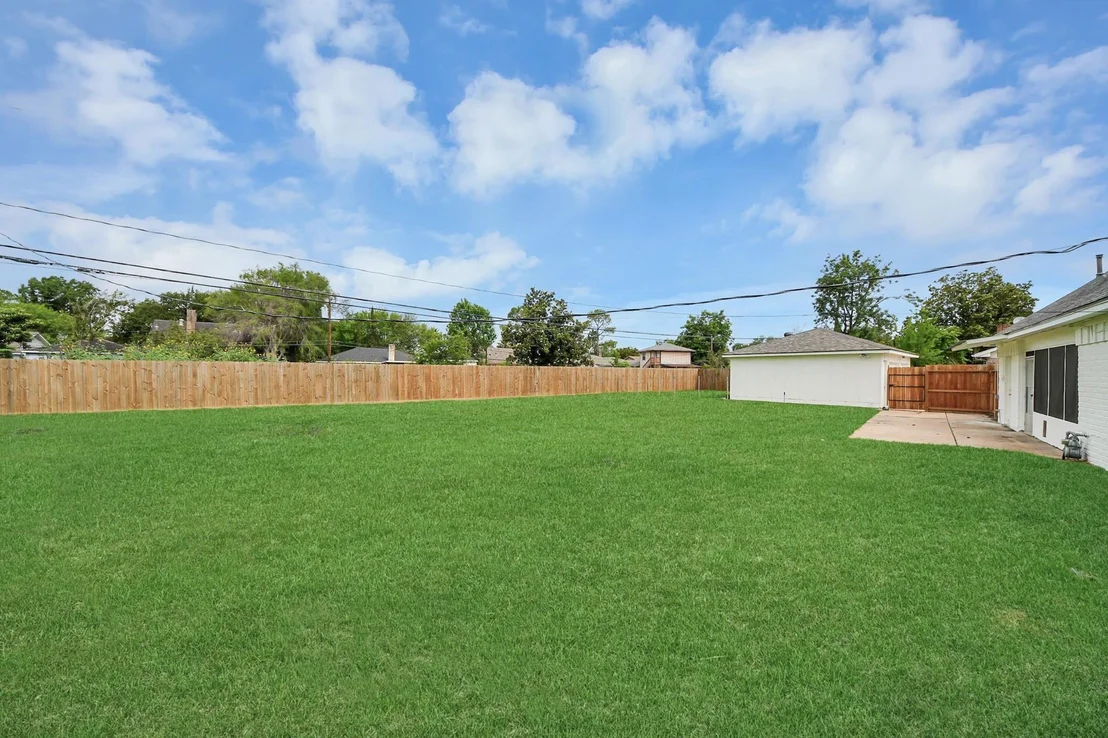 Photo of 7230 Pella Drive