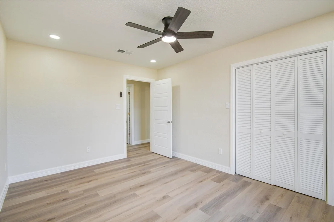 Photo of 3416 Walnut Drive