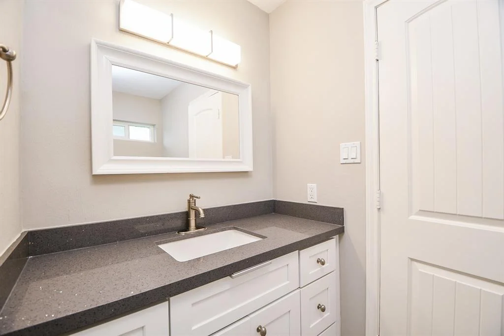 Photo of 9427 Springmont Drive