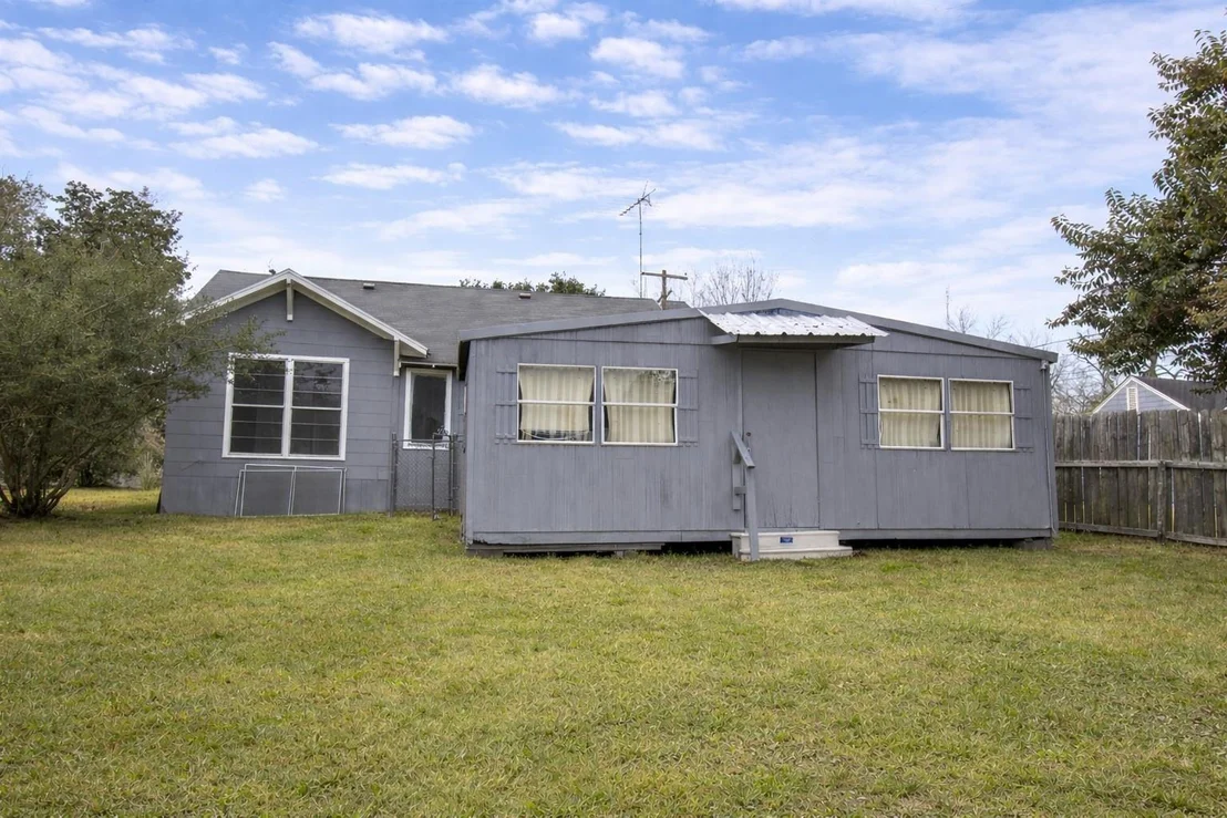 Photo of 716 Olive Street
