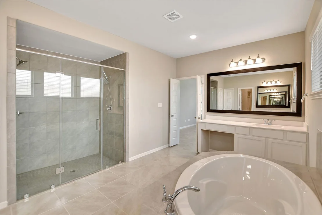 Photo of 246 Peninsula Point Drive