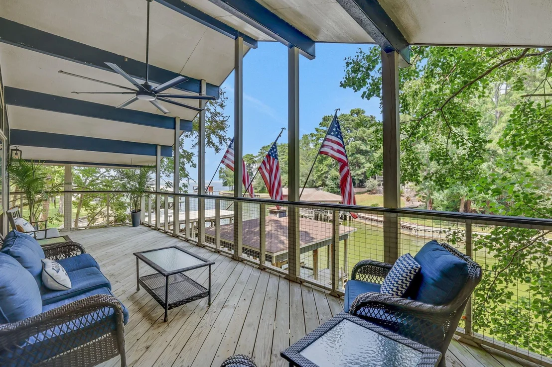Photo of 511 N Forest Cove Loop