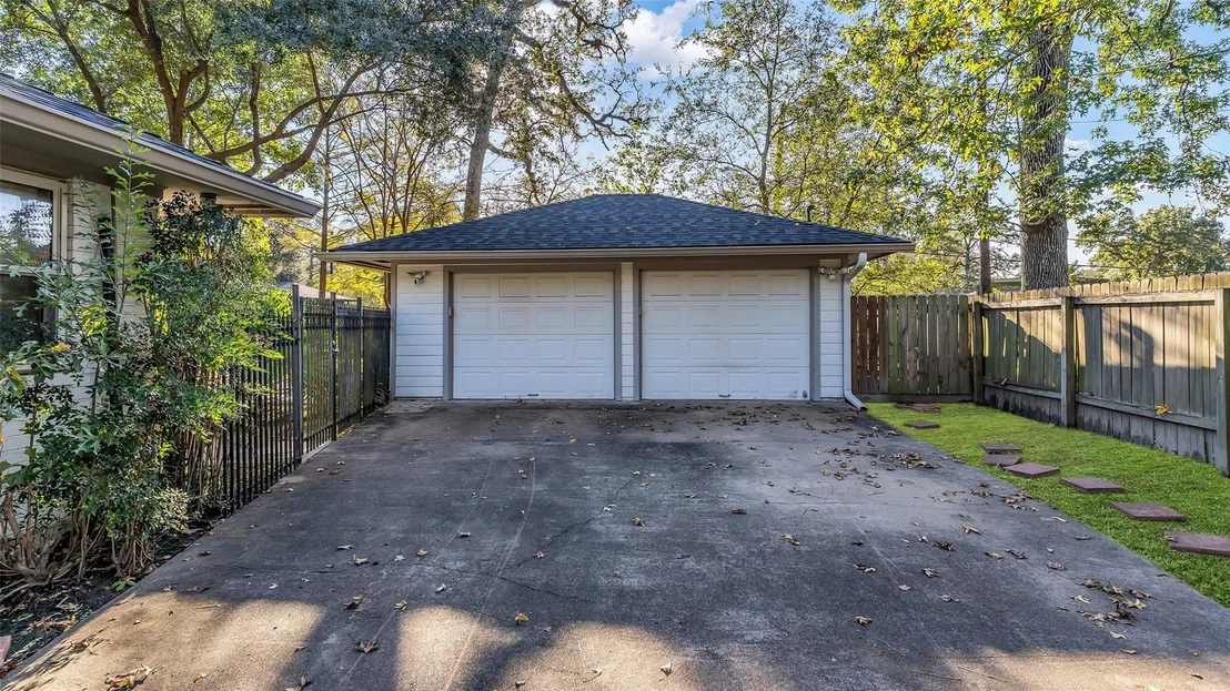 Photo of 638 Andover Street