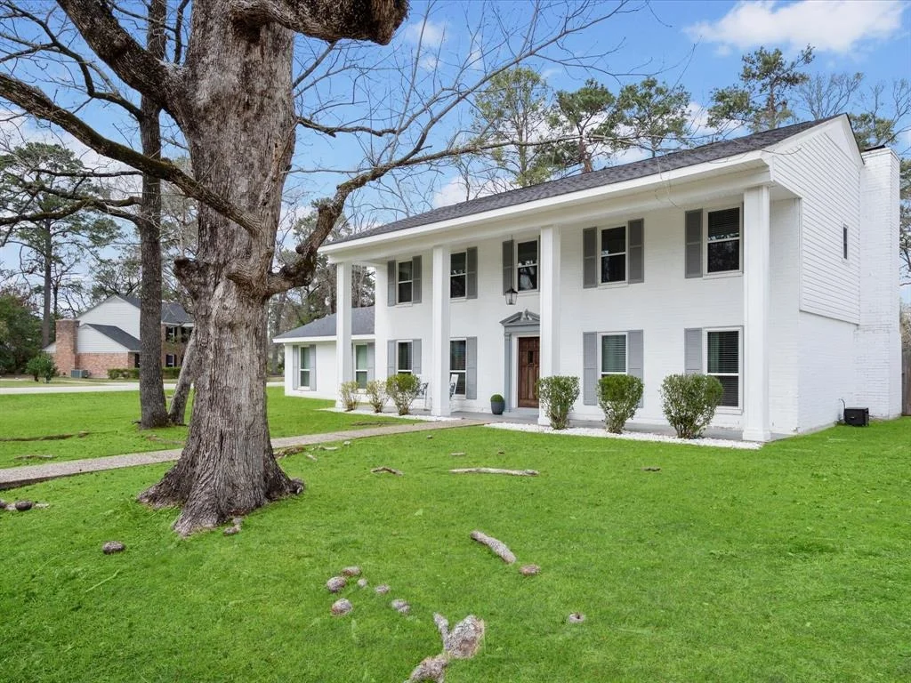Photo of 551 Hermitage Court