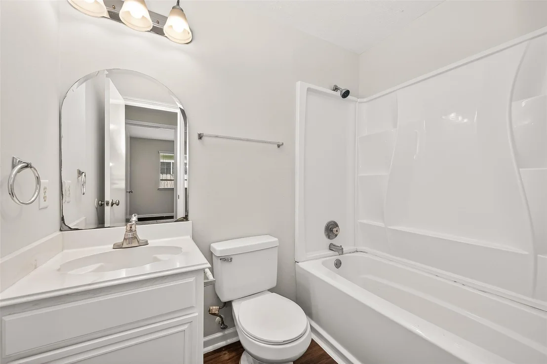 Photo of 28811 Stapleford Street