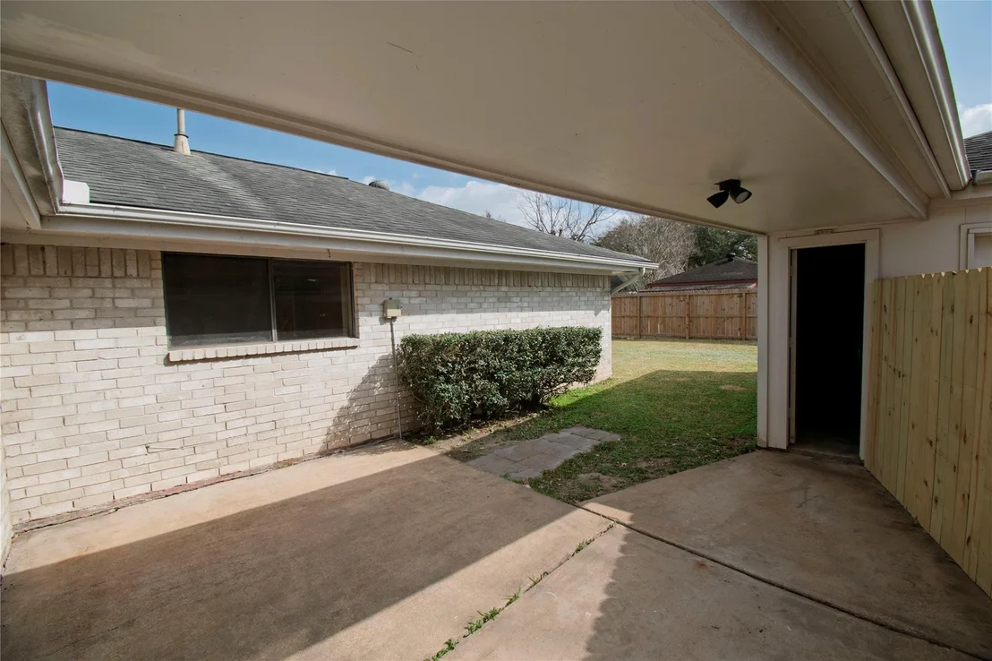 Photo of 14811 Delbarton Drive