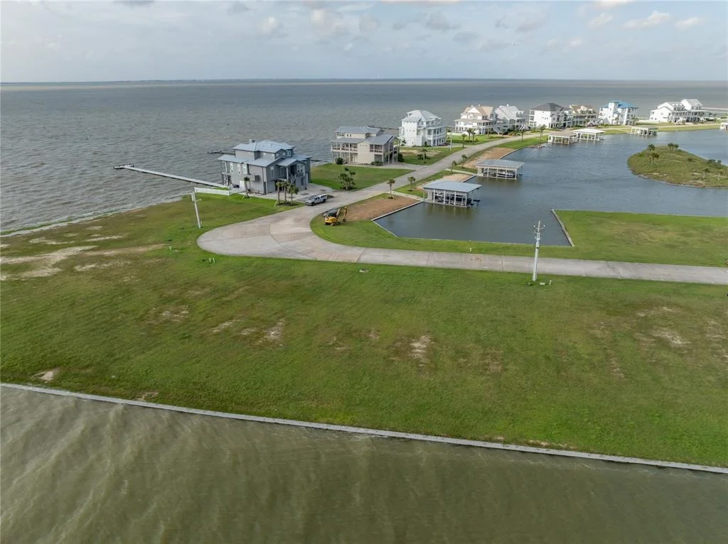 Photo of 53 Water Key