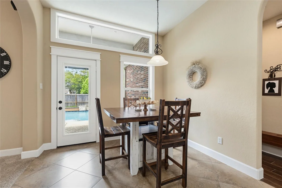 Photo of 6039 Whispering Lakes Drive