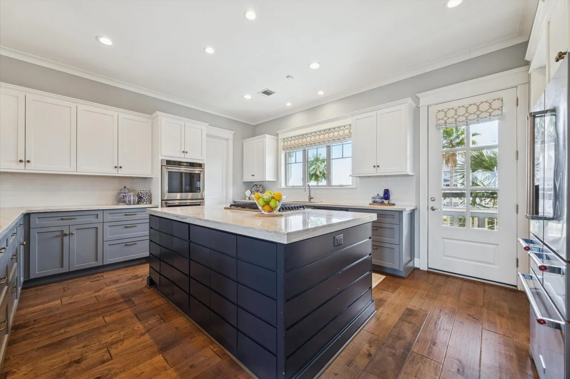 Photo of 3126 Lafittes Point