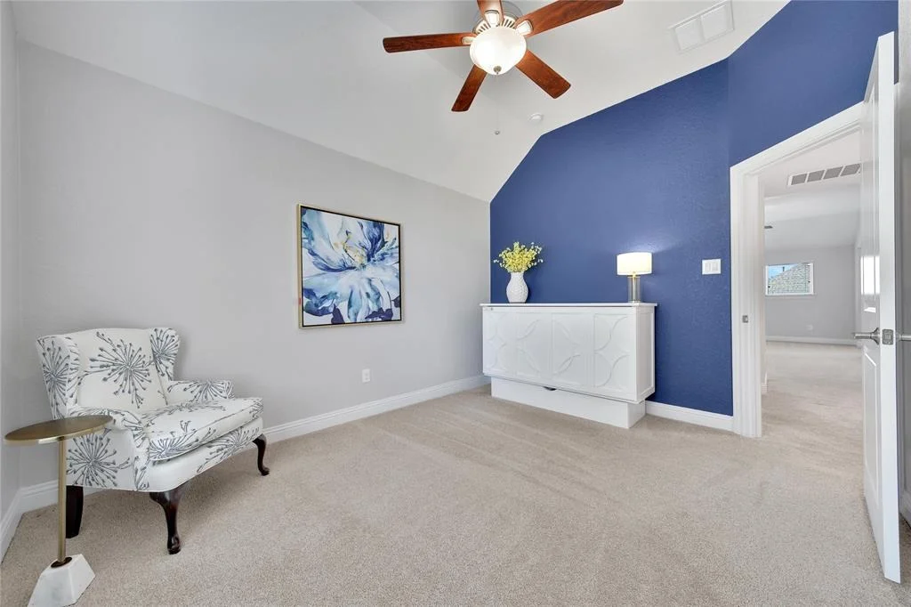 Photo of 19 N Wheatleigh Drive