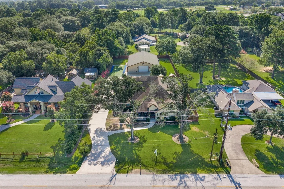 Photo of 727 Baker Drive