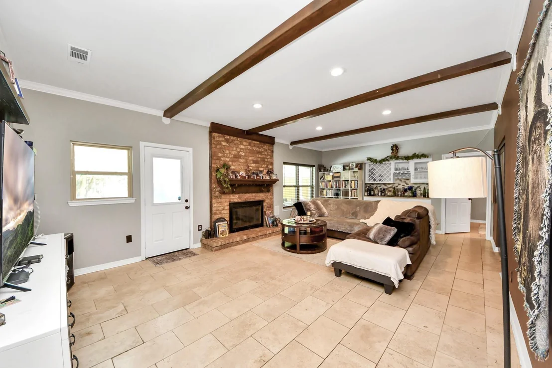 Photo of 18010 Bambriar Drive