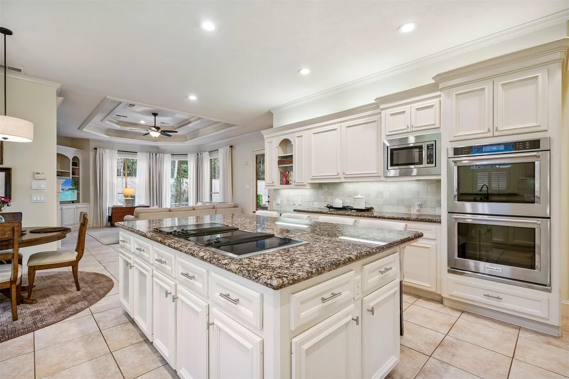 Photo of 2 Lenox Hill Drive