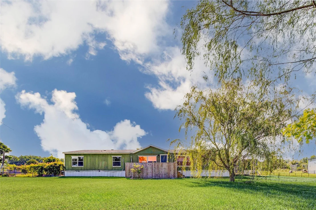 Photo of 333 County Road 4923