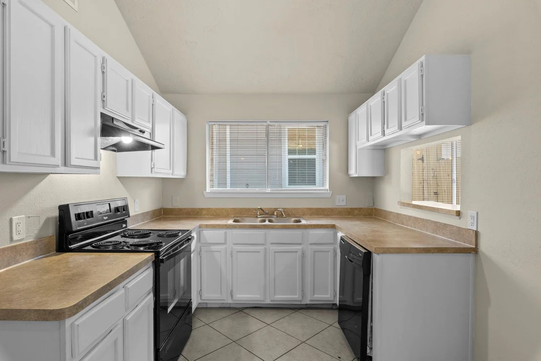Photo of 4211 Hirschfield Road
